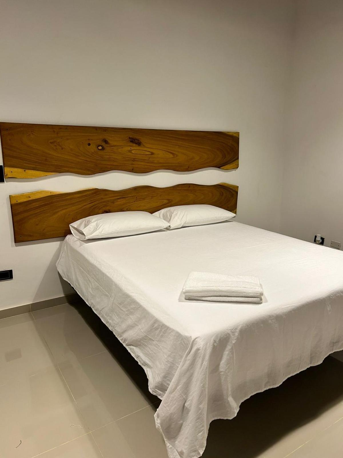 Clandestino - Hotel Boutique Ла-Дорада Екстер'єр фото
