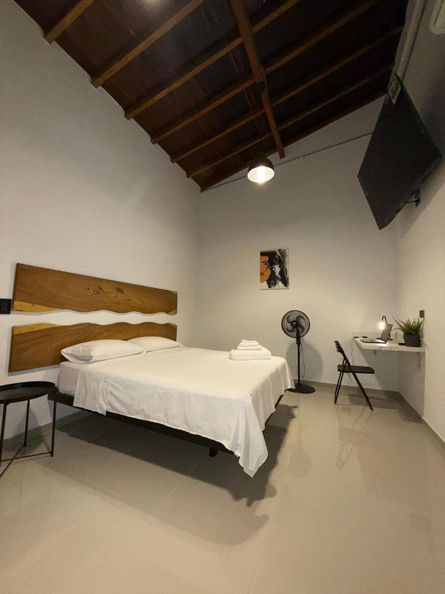 Clandestino - Hotel Boutique Ла-Дорада Екстер'єр фото