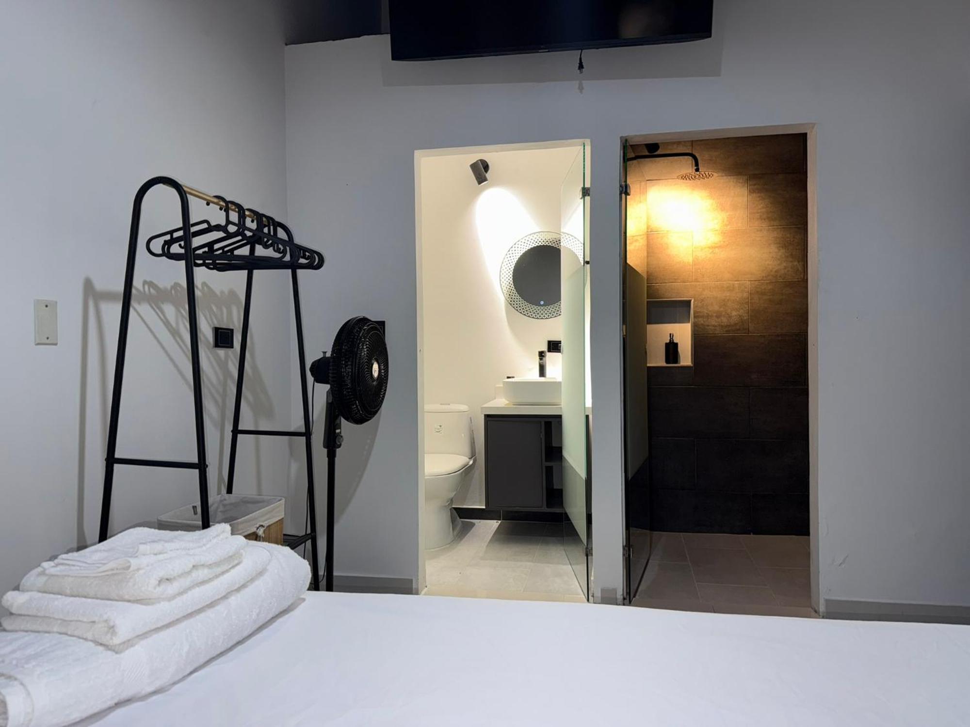 Clandestino - Hotel Boutique Ла-Дорада Екстер'єр фото